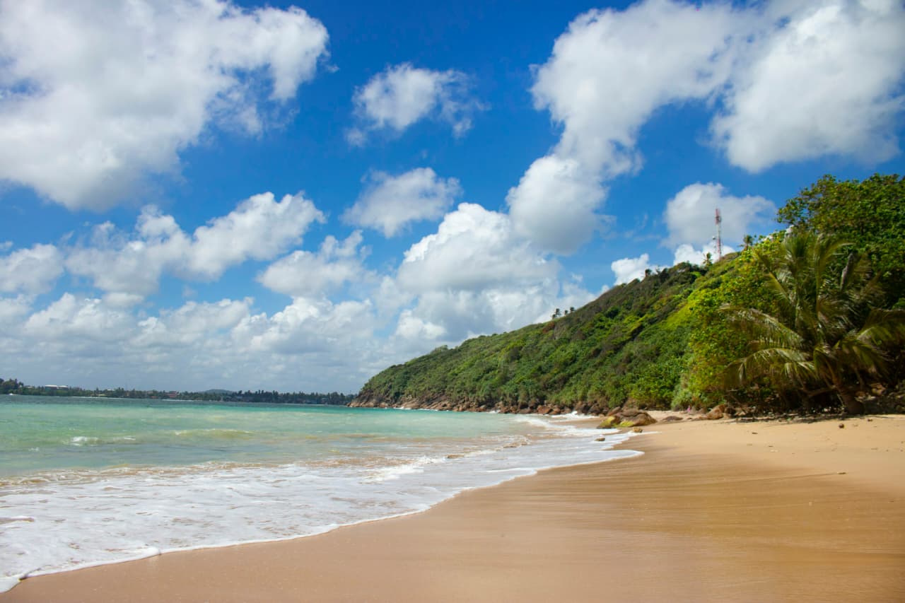 Unawatuna Beach — view 3